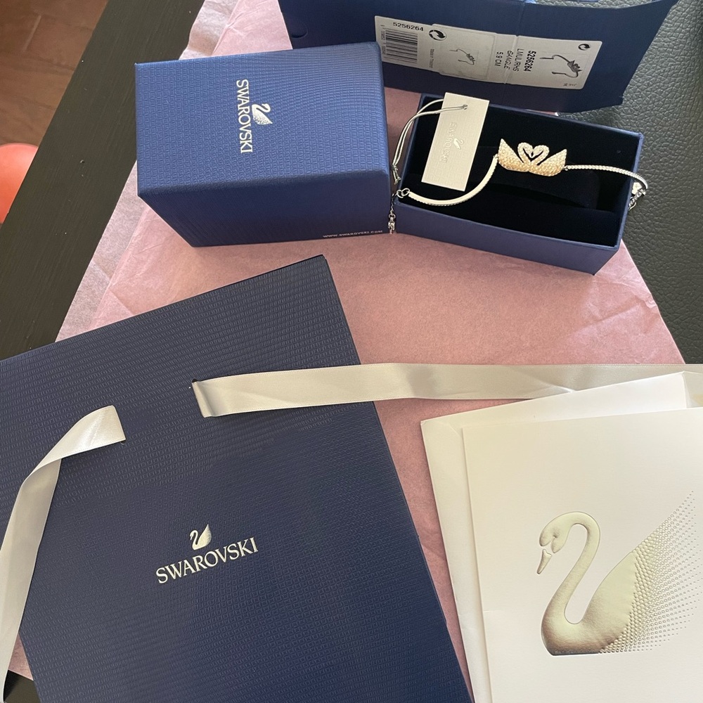 Swarovski Silver Swan Bracelet